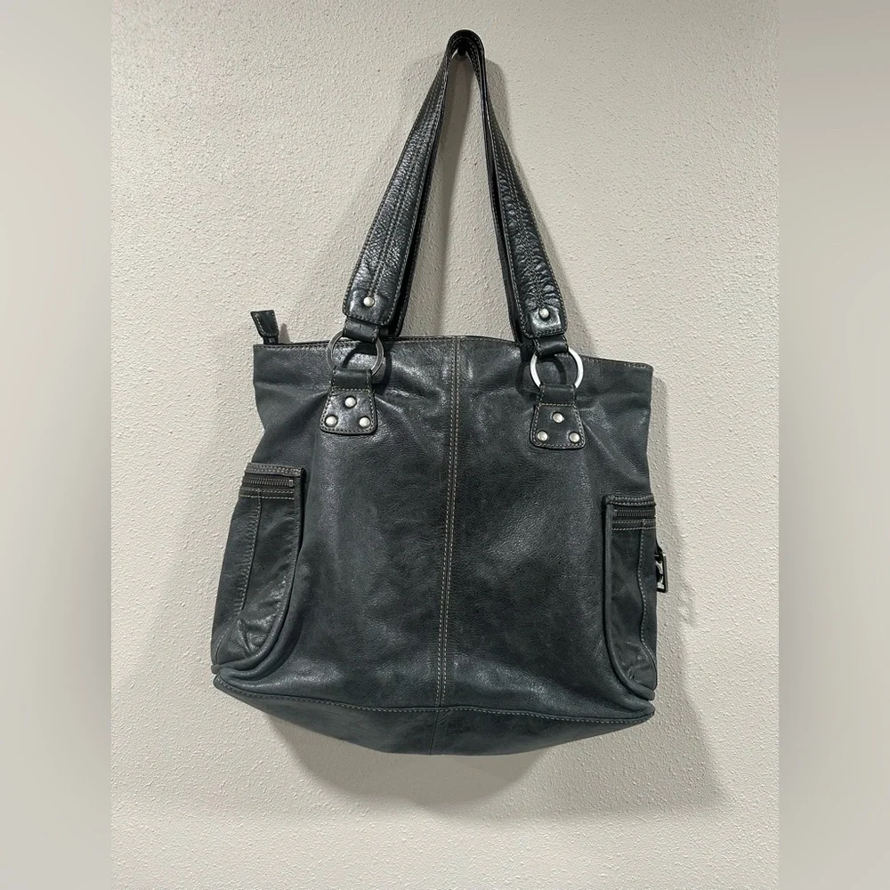 Kenneth Cole Reaction Purse - Picture 5 of 7